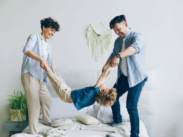 Apartments for rent in Bulgaria 4 Семейство в по голям апартамент под наем