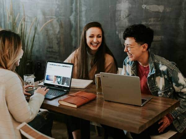 сделка за управление на имот на нови собственици