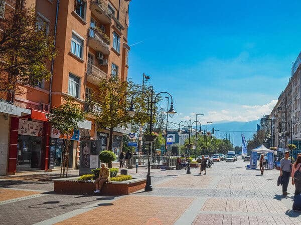 Снимка на Сами С. на Булевард Витошка в центъра на София