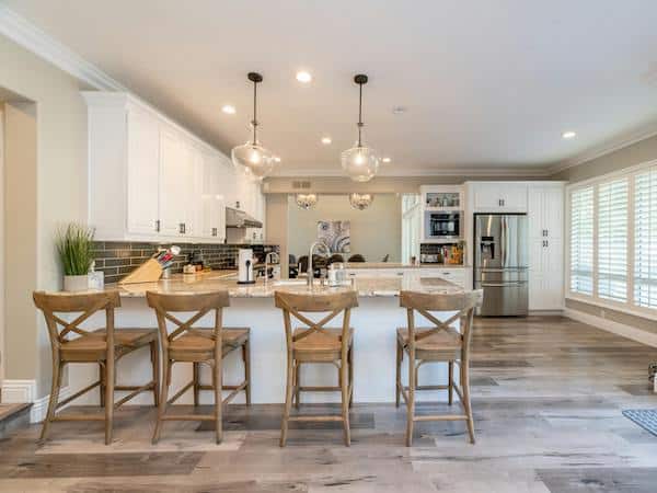 houses for rent sofia 5 Къща в София с голям хол и кухня