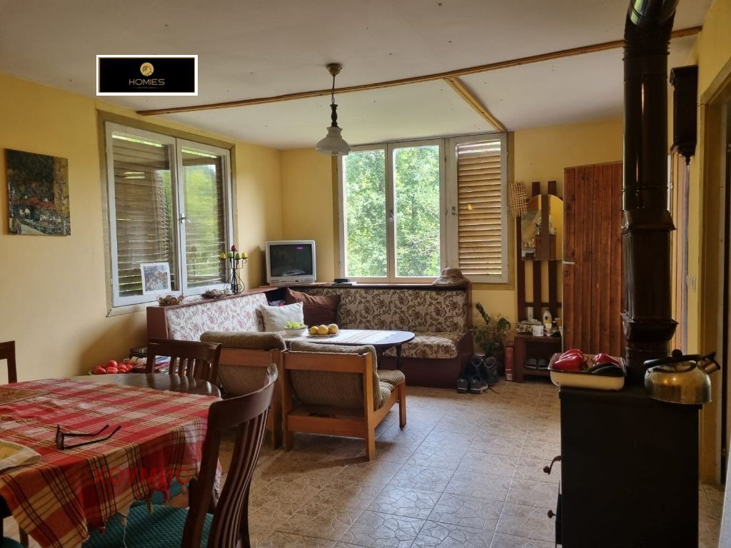 Къща 71 кв.м за продажба във Велчево | Двор 1500 кв.м