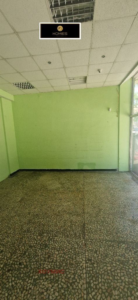 Shop in Shirok Tsentar, Lovech - Image 15