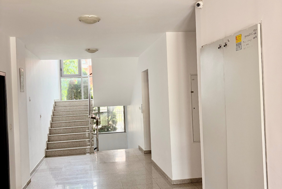 One-Bedroom in Manastirski livadi, Sofia - Image 11