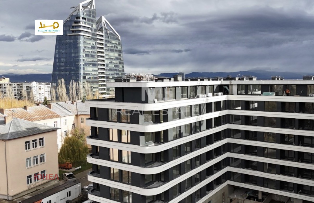 Modern new build apartment with panoramic city view