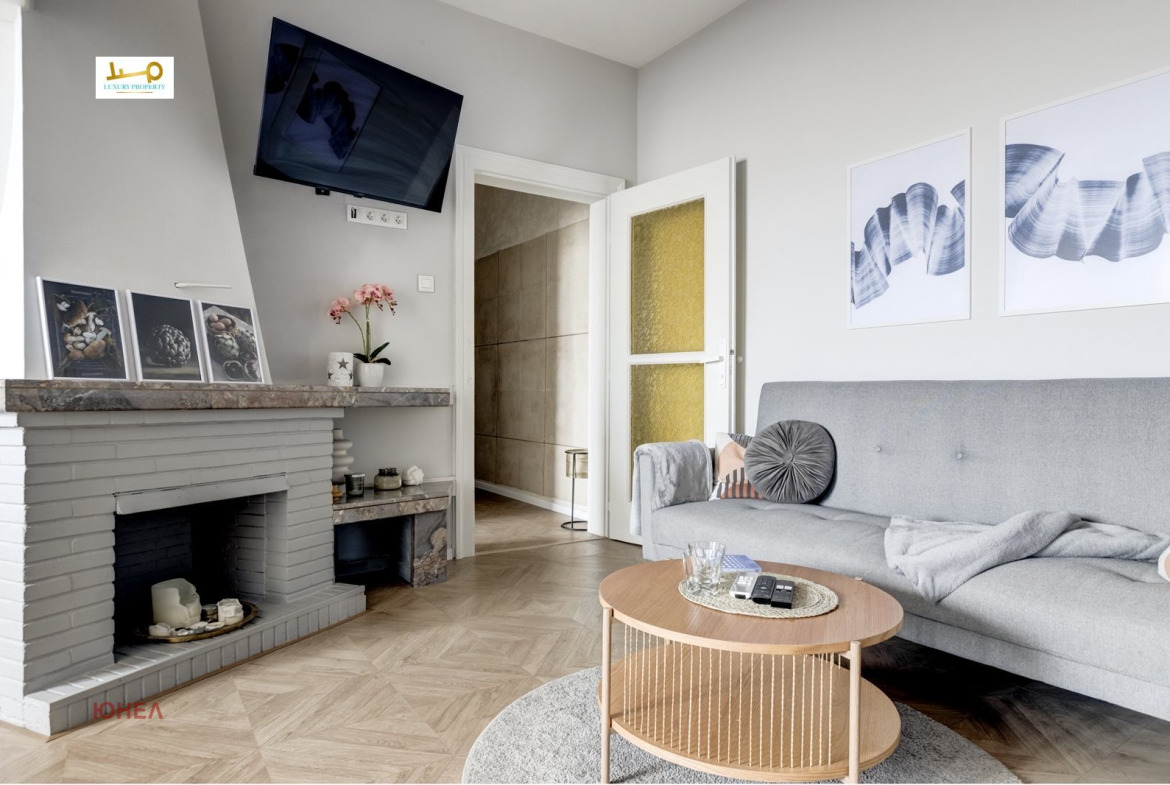 Two-Bedroom in Center, Sofia - Image 15